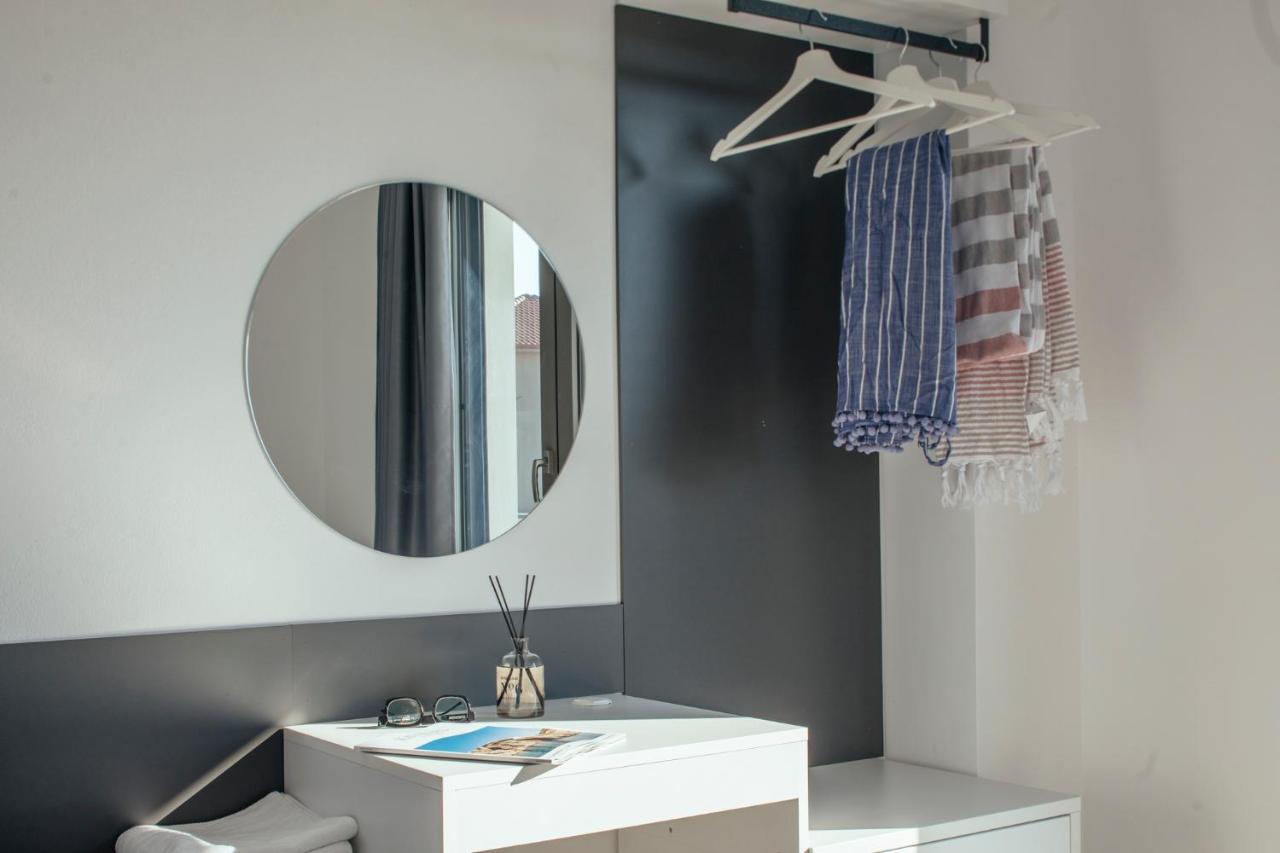 Ermojo Luxury Apartments Metokhion Patriotikon Exteriér fotografie